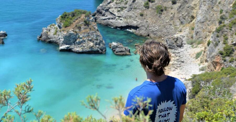 From Lisbon: Sesimbra Wild Beach Tour - Cristo Rei in Almada: views for your last 15 minutes