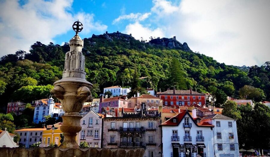 From Lisbon: Sintra and Cascais Deluxe Full-day Private Tour - Transportation, private group size, and comfort in the minivan