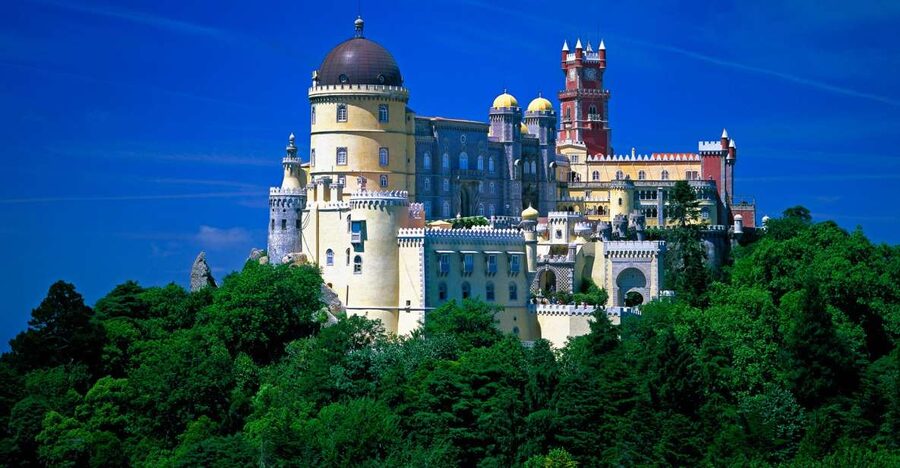 From Lisbon: Sintra and Cascais Deluxe Full-day Private Tour - Pena Palace: the Romantic showstopper, planned for your time