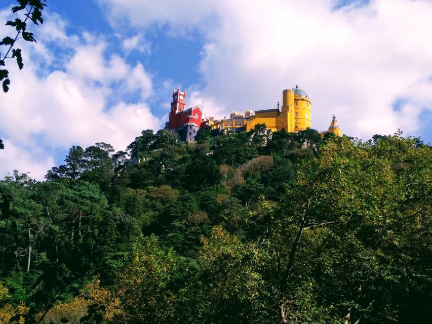 From Lisbon: Sintra and Cascais Natural Park Private Tour - Guides make the difference, Hermes and Ligea as examples