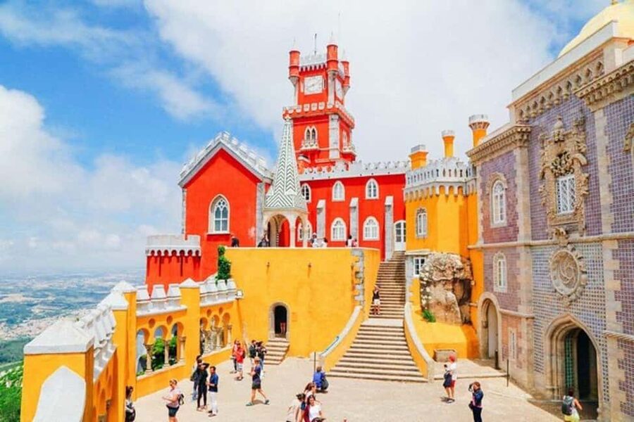 From Lisbon: Sintra, Cabo da Roca, & Cascais Day Trip - Castle of the Moors: the hilltop start with real medieval stakes