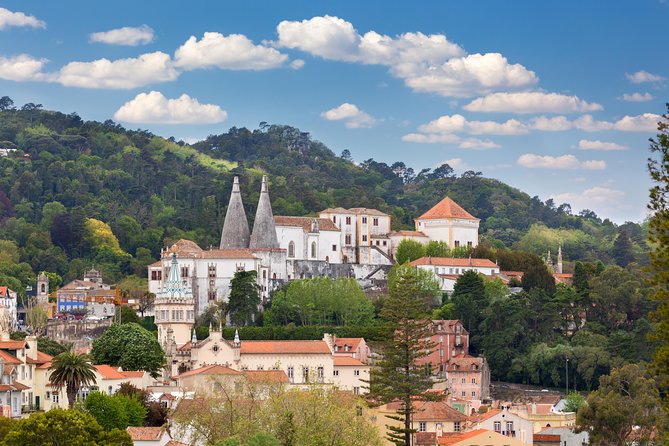 From Lisbon Sintra Highlights Tour - Pena, Regaleira & Monserrate - Quinta da Regaleira and the Initiation Well: A Symbolic Stop With a Ticket Strategy