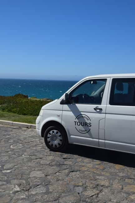 From Lisbon: Sintra, Pena, Cascais and Cabo da Roca - Cascais and Estoril by the window: where the coast walk can be optional