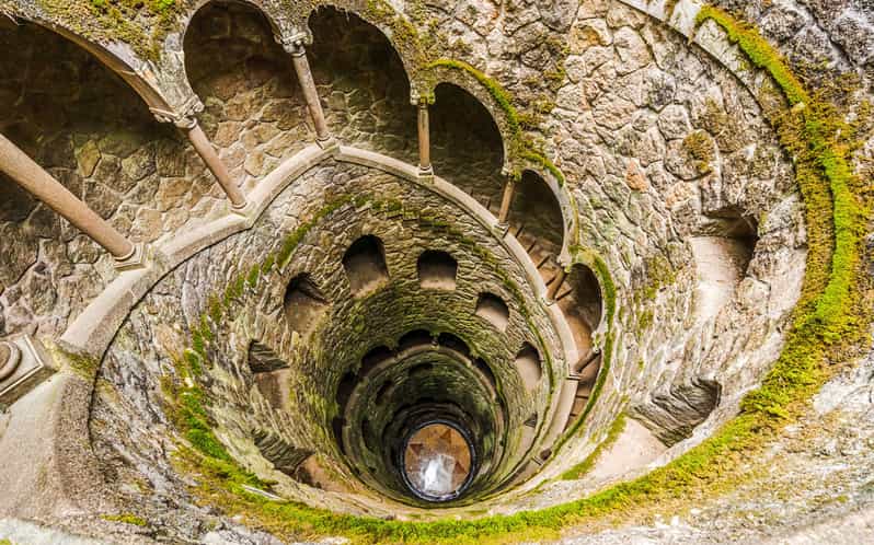 From Lisbon: Sintra, Pena Palace and Regaleira Day Trip - Why this Sintra day trip runs smoothly from Lisbon