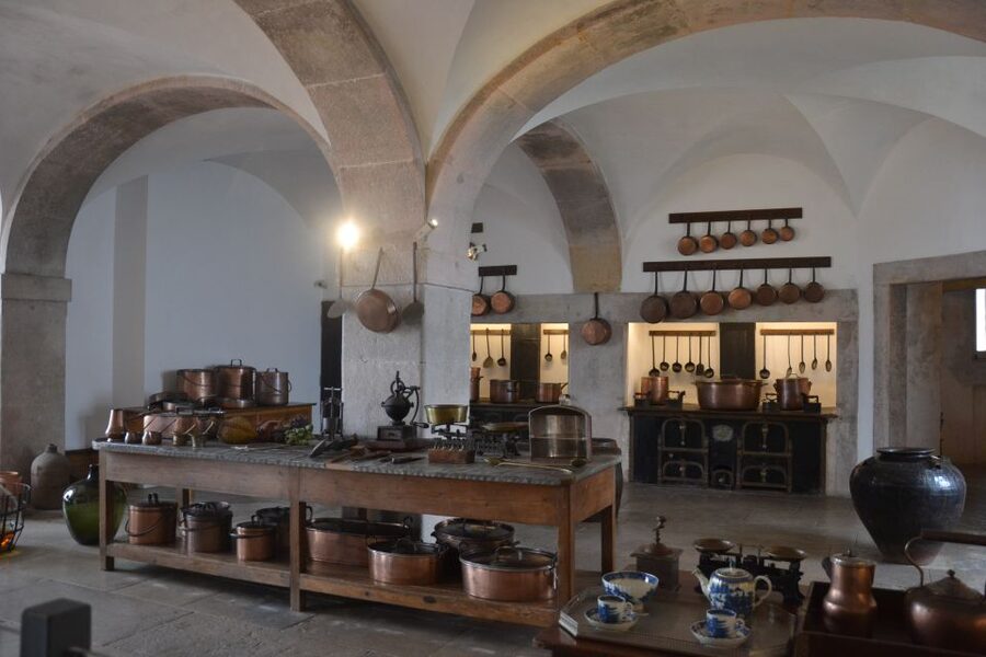 From Lisbon: Sintra Pena Palace Cascais 8-People Group Tour - Colares wine stop: local flavor in the Sintra-to-coast transition