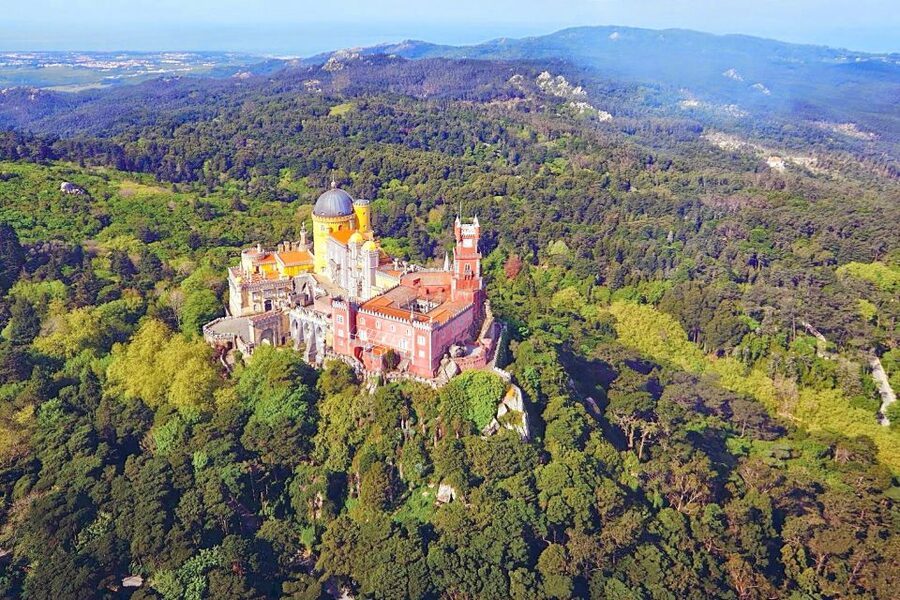 From Lisbon: Sintra Pena Palace Cascais 8-People Group Tour - Pena Palace guided tour: where you get the story behind the colors