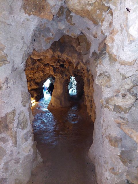 From Lisbon: Sintra Private Tour Full-Day in a Premium Car - Sintra town time and lunch strategy