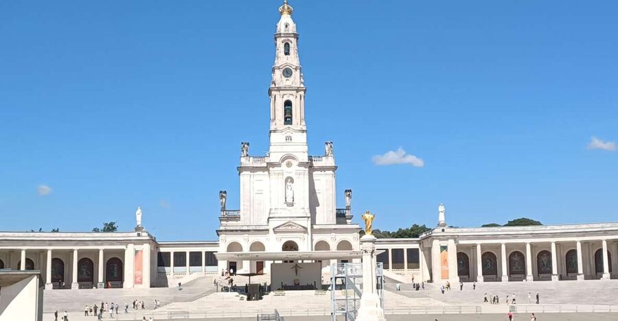 From Lisbon: Small Group Fátima & Little Shepherds Town Tour - A Faithful Day Trip: Why Fátima Works So Well From Lisbon
