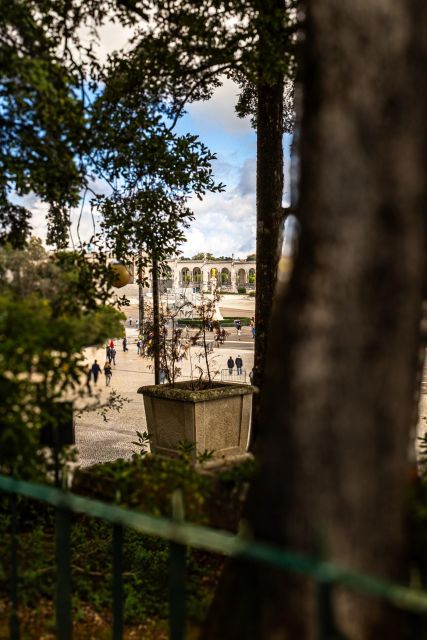 From Lisbon: Tansfer to Porto with stops until 3 cities - A private Lisbon to Porto transfer that feels like choosing your own route