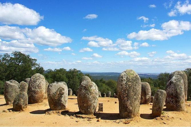 From Lisbon to Alentejo: Évora and Megaliths Full-Day Tour - Why Évora and Almendres Cromlech fit together so well