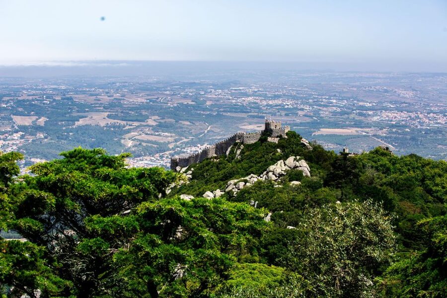 From Sintra: Pena Palace Guided Tour - Getting started in Sintra: Largo Vasco da Gama 6 to Pena Palace
