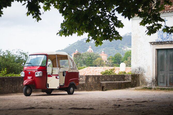 Full-Day Guided Tuk-Tuk Tour in Sintra - Tuk-Tuk Touring: The Value of One Guided Route