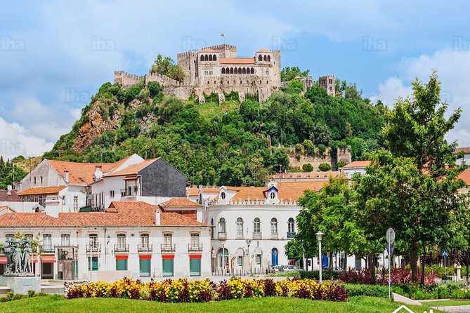 Full-Day Private Tomar, Knights Templar and Castles Tour - Synagogue of Tomar: A Medieval Jewish Site Still Intact
