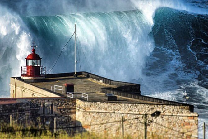 Full-day Private Tour: Fátima Sanctuary, Batalha, Nazaré, Óbidos - Nazaré beach: fishing traditions and the giant-wave draw