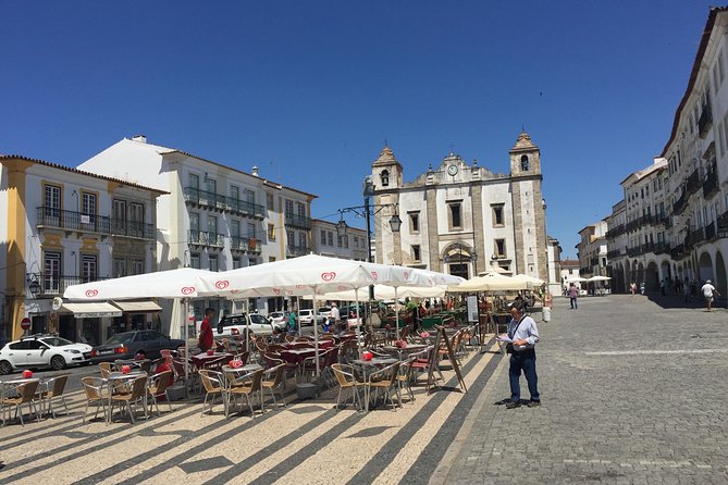 Full Day Private Tour in Évora and Arraiolos - Évora’s Old Town: UNESCO Starts With Orientation