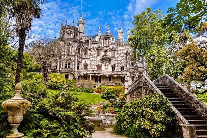 Full-Day Private Tour in Sintra and Cascais - Pena Park and National Palace: how to use your 2 hours