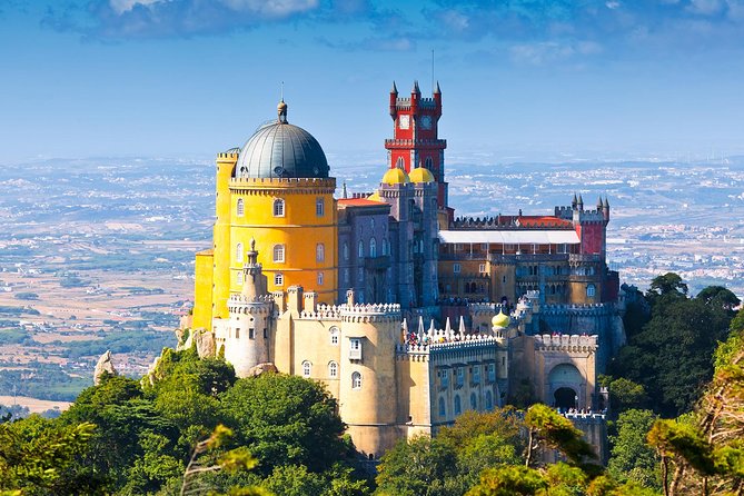 Full-Day Sintra and Cascais Small-Group Tour from Lisbon - Lisbon hotel pickup, start time, and the small-group rhythm