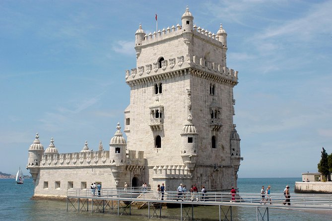 Full Day Small Group Tour in Lisbon: The Most Complete City Tour - Why this Lisbon route works in about five hours