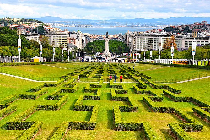 Full Day Small Group Tour in Lisbon: The Most Complete City Tour - Guide quality: Joao and Miguel’s practical, people-first approach