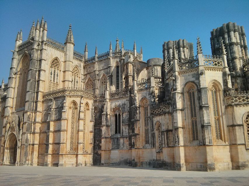 FullDay Private Transport - Fátima, Batalha, Nazaré, Óbidos. - Key things to know before you go