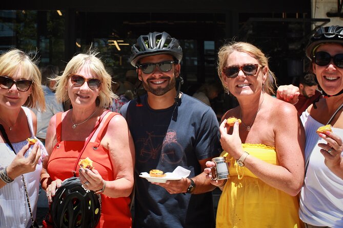 Go Taste Lisboa by electric Bike - Meeting at R. do Jardim do Tabaco and the 9:30 start