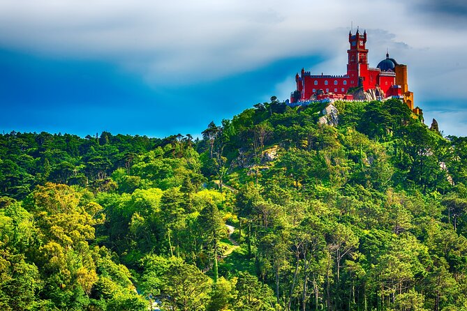 Golden Triangle Private Tour (Sintra and Cascais), from Lisbon - Cascais: the coast without the chaos