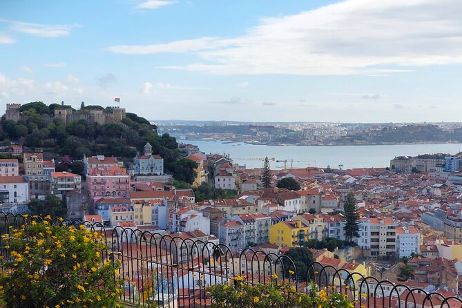 Half-Day Premium Tour of Lisbon - The Tesla private format: why it makes 4 hours feel longer