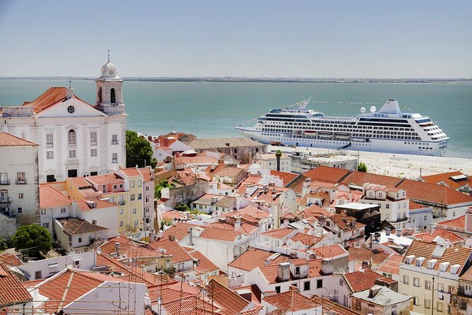 Half Day Private Tour - Lisbon's Heritage and Modernity - Lisbon Cathedral in about 15 minutes: what to expect and how to use it