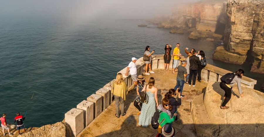 Half-Day Sintra Tour from Lisbon with Transfers - Queluz Palace: Rococo elegance with a darker edge
