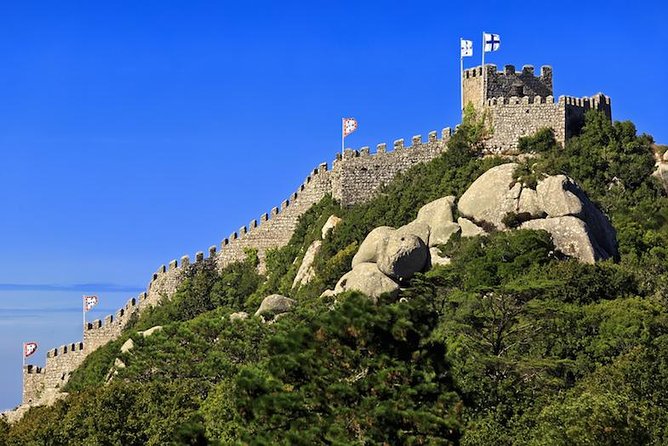 Half day to Sintra with a Palace of your choice in Private Tour - Weather and site access: Sintra is gorgeous, but conditions change