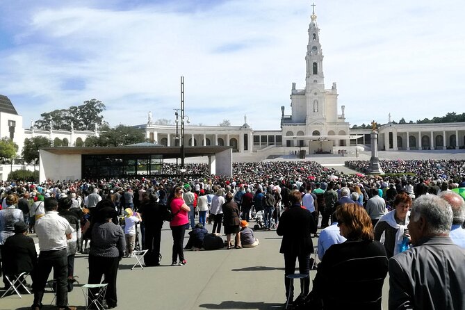 Half Day Tour from Lisbon to Fatima - Pickup, comfort, and how the day stays organized