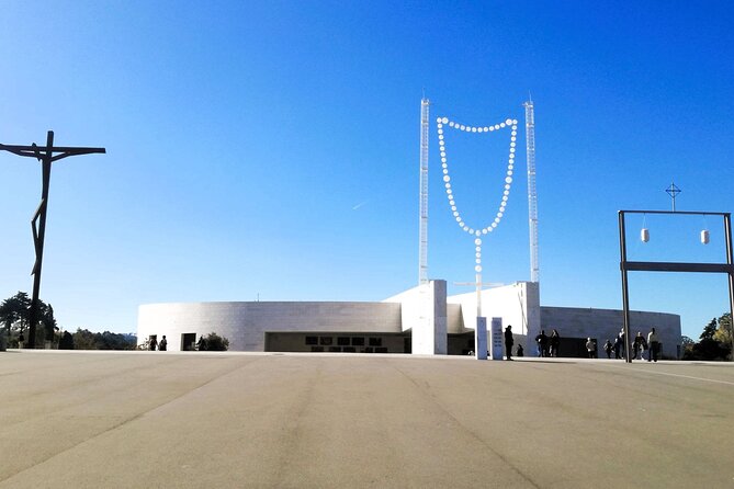 Half Day Tour from Lisbon to Fatima - Parish Church of Fátima and Aljustrel homes for a more human story