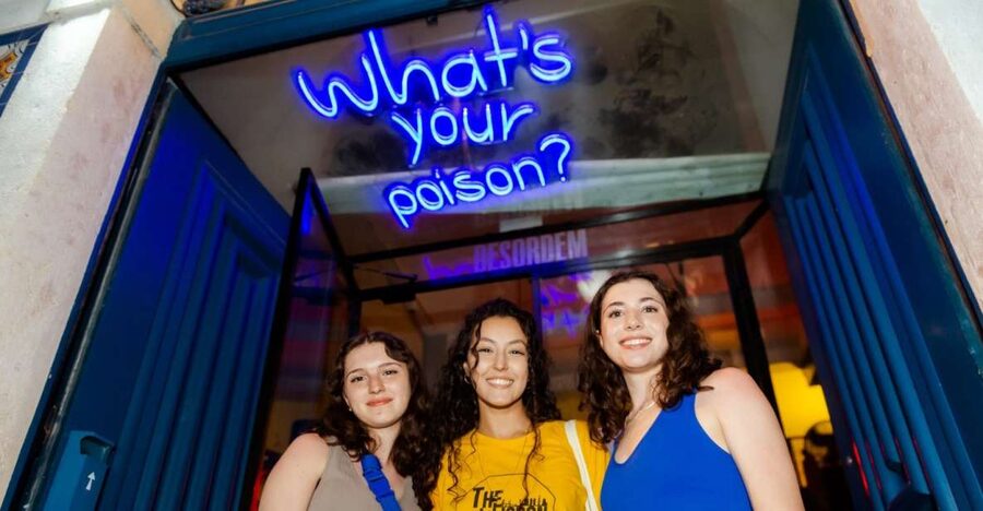 Halloween Haunts: Lisbon Pub Crawl Experience - Key highlights to look for