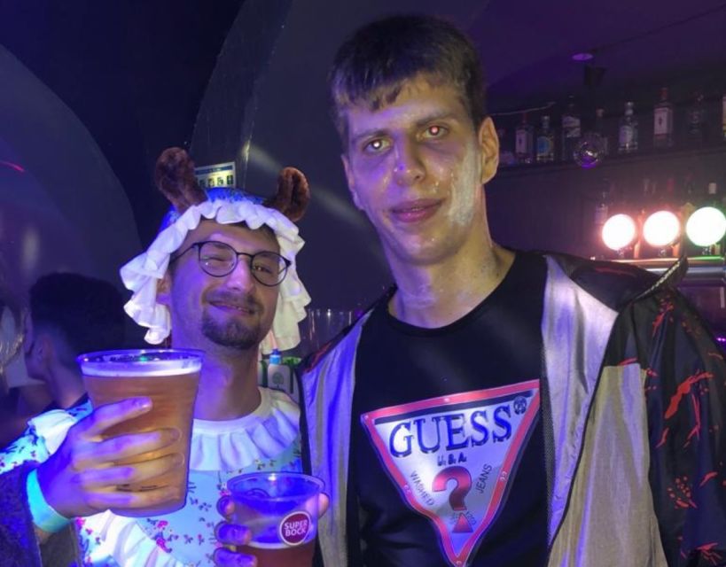 Halloween Haunts: Lisbon Pub Crawl Experience - Should you book Halloween Haunts: Lisbon Pub Crawl?