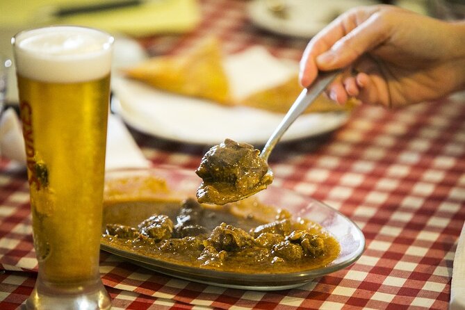 Hidden Flavors of the Hillside: Mouraria & Graça - Meeting point, timing, and how to not hate the hills