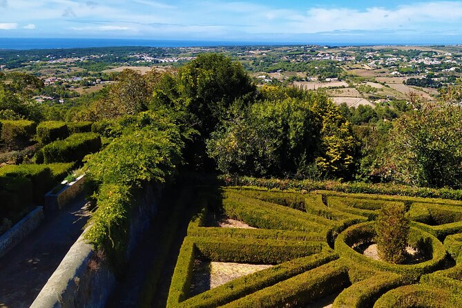 Historic center of Sintra on foot - Valverde Palácio de Seteais: Legends and Big Views Toward Pena