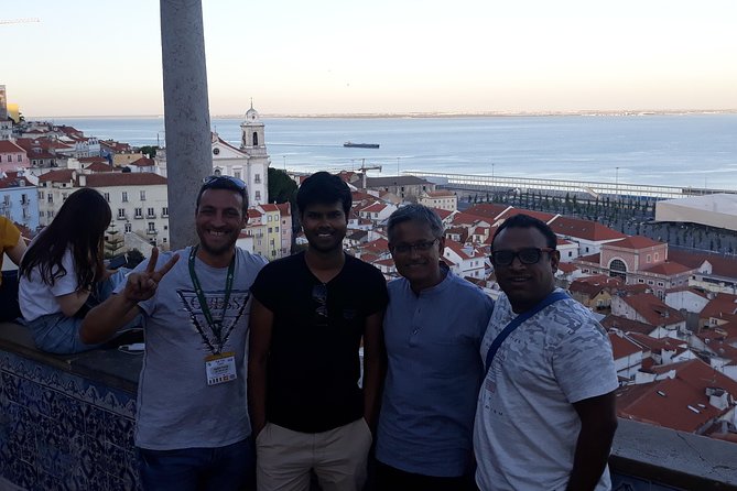 Historic Tuk Tour 1h30 - Praça do Comércio (Terreiro do Paço): the Lisbon stage set