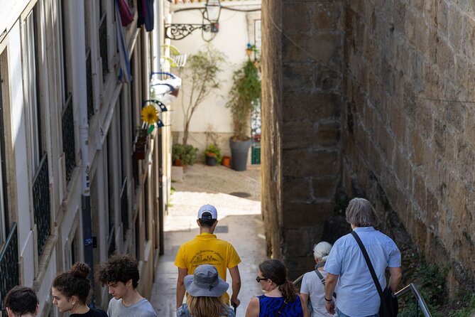 Historic Walking Tour Through Lisbon’s Oldest Neighborhood - The Walking Part: Hills, Shoes, and How to Make It Enjoyable