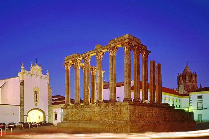 Historical Évora - PRIVATE Full Day Tour - Cork, Wine and Olive Oil Haven - Why Évora in One Day Works So Well From Lisbon