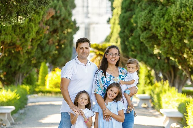 Holiday Photo Shoot with Lisbon Photographer - Why This 1-Hour Lisbon Photo Session Actually Fits Real Travel