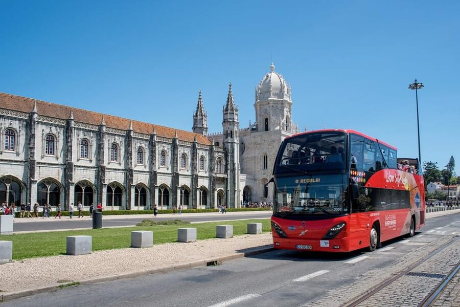 Hop on Hop Off Bus with Oceanario Ticket - Practical tips that prevent the common annoyances