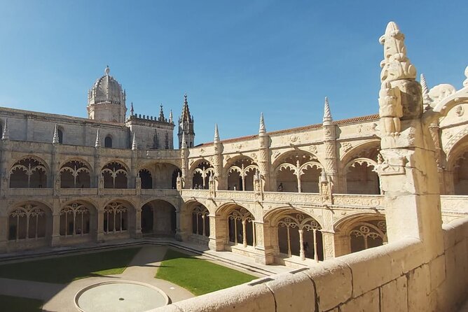 Jeronimos Monastery, Tickets and Guided Visit - Padrão dos Descobrimentos: the caravel shape and the names behind the statues