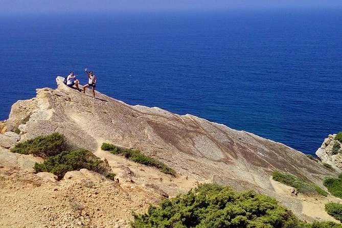 Jurassic Hiking tour to footprints of dinosaur in Espichel Cape - Price and what you really get for $94.92