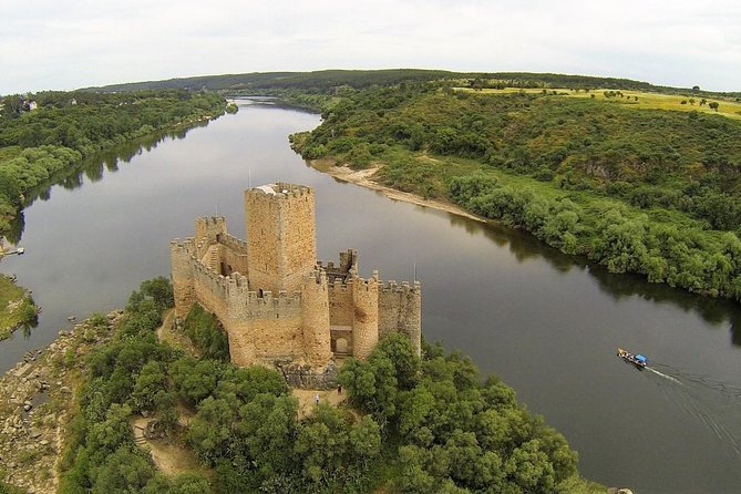 Knight Templars Private Day Tour FROM LISBON - Almourol Castle and Tomar - Templar theme: why Almourol and Tomar pair so well