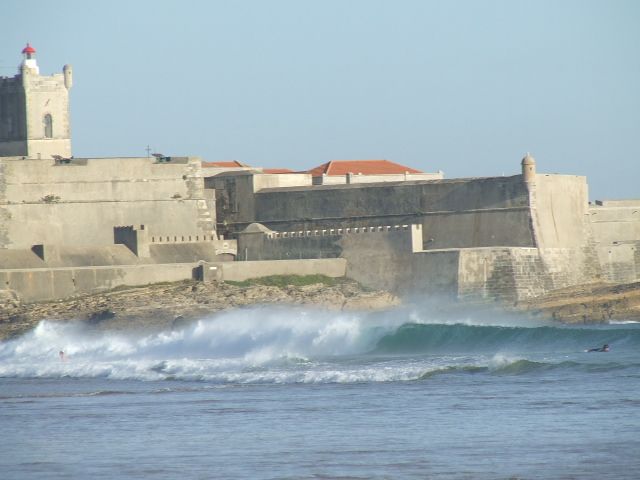 Lisbon: 1.5-Hour Surf Lesson - What Happens Before You Hit the Waves (Gear, Safety, and Wetsuit Reality)