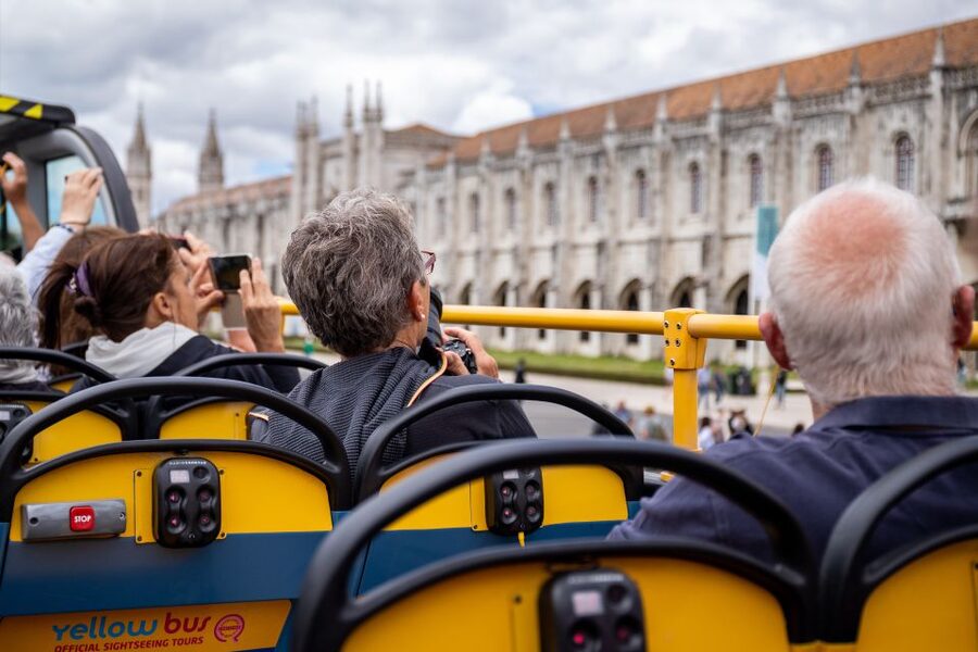 Lisbon: 1-or 2-Day Hop-On Hop-Off Bus Tour - Who this tour suits best, and who might feel annoyed