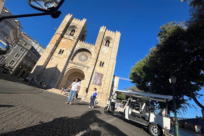 Lisbon 1h30 Tuk-Tuk Tour: The best way to visit the city - Electric and silent tuk-tuk in Lisbon’s steep streets