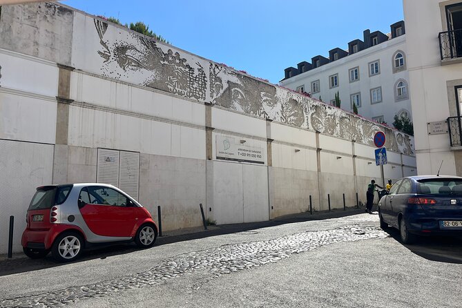 Lisbon 1h30 Tuk-Tuk Tour: The best way to visit the city - What I like most about the guide experience, especially Ricardo