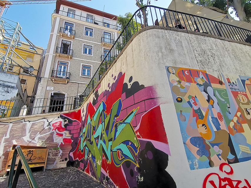 Lisbon: 2-Hour Street Art Photo Tour - Start at BessaHotel Liberdade, Then Walk Lisbon Like a Local