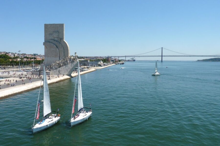 Lisbon 2-Hour Tagus River Sailing Cruise - What to bring and wear: the practical stuff that makes the cruise better